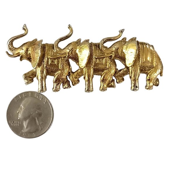 1928 Brand Gold Tone Elephant Trio Brooch Pin K531 - Picture 5 of 8
